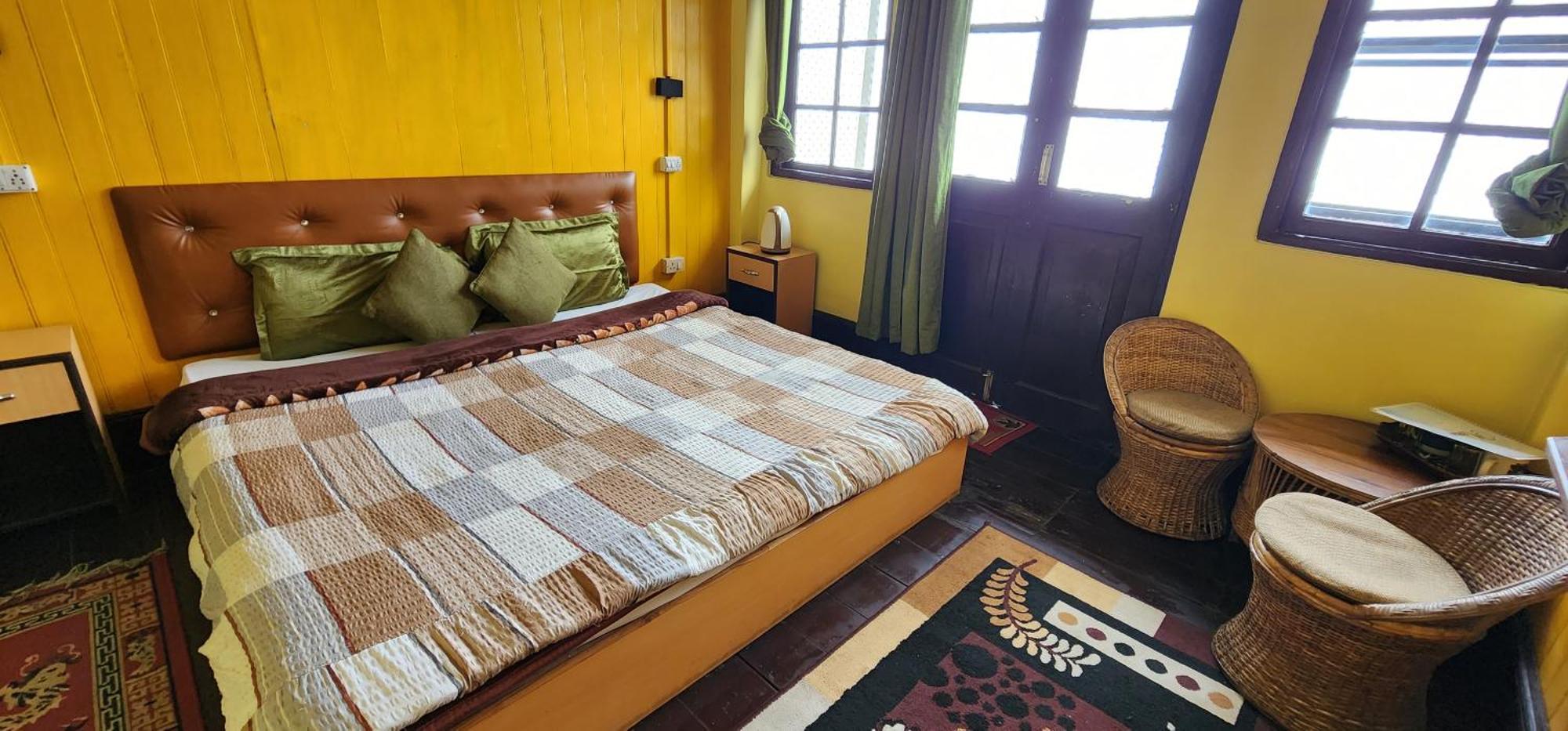 Bed and Breakfast Pahari Soul Дарджилинг Экстерьер фото
